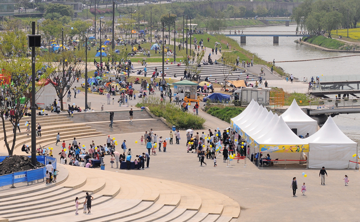 어린이날, 세빛섬과 함께하는 '카툰카툰 놀이터'